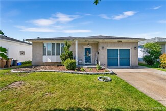 15 E Cherbourg Dr, Buffalo, NY 14227