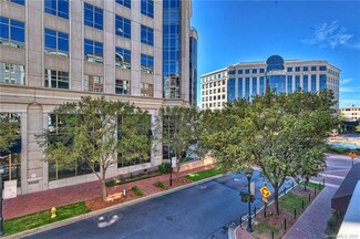 4625 Piedmont Row Dr Unit 301, Charlotte, NC 28210
