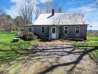 133 Bamford Hill Rd, Fayette, ME 04349