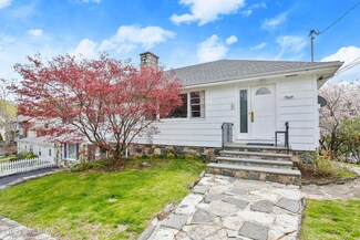 5 Christiano St, Cos Cob, CT 06807