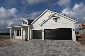 18033 Foxtail Loop, Venice, FL 34293