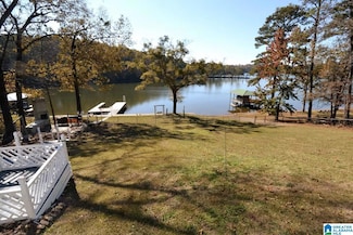 992 Clear Creek Dr, Alpine, AL 35014