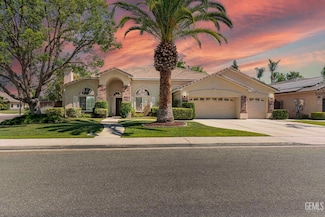 10726 Beaver Creek Dr, Bakersfield, CA 93312