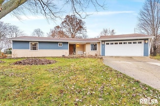 3 Settlers Ln Unit 1, Springfield, IL 62707