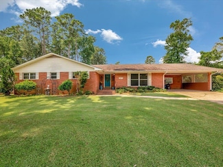 3611 Raguet St, Nacogdoches, TX 75965