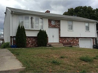 38 Florida Ave, Cranston, RI 02920