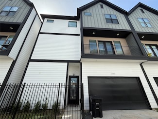 2813 Anita St, Houston, TX 77004