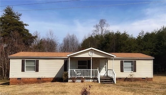 145 Oriole Dr, Stoneville, NC 27048