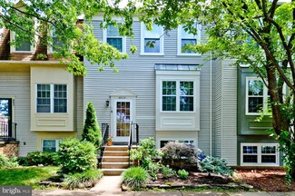 8809 Winding Hollow Way, Springfield, VA 22152