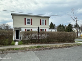 1 Taubert Ave, Pittsfield, MA 01201