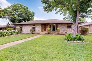 1308 Warwick St, Garland, TX 75040
