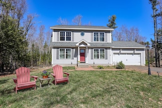 2 Oliver Ln, Kennebunk, ME 04043