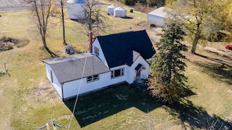 7035 E Scully Rd, Gardner, IL 60424