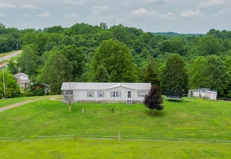 1314 Green Grove Rd, Hartsville, TN 37074