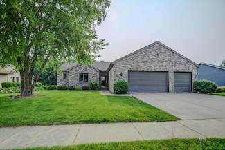 2040 Continental Ln, Cross Plains, WI 53528