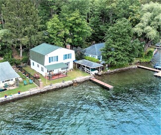 638 E Lake Rd, Penn Yan, NY 14527