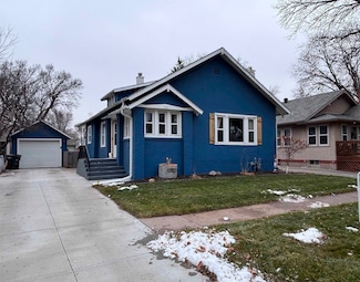 130 E 9th St, Hastings, NE 68901