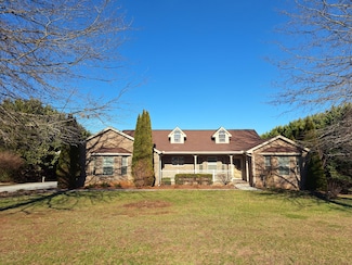 185 Florence Cir, Dandridge, TN 37725