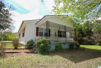 607 Broadway Ave, Talladega, AL 35160