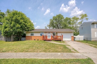 2864 Ravenswood Ct, Columbus, OH 43232