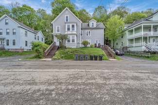 182 Pine St, Gardner, MA 01440