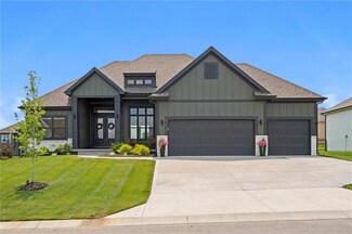 4270 Aspen Dr, Basehor, KS 66007