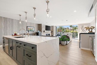 756 N Coast Highway 101, Encinitas, CA 92024