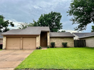 17310 Pastoria Dr, Houston, TX 77083