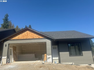 158 E H St, Vernonia, OR 97064