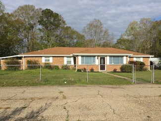 116 Cliff Mitchell Rd, Picayune, MS 39466