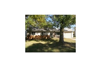 409 7th Ave NE, Clarion, IA 50525