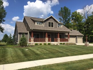 5745 Deer Hollow Rd, Leo, IN 46765