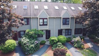 208 Bartemus Trail Unit U45, Nashua, NH 03063