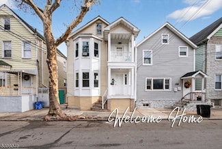 26 Vincent St, Newark, NJ 07105