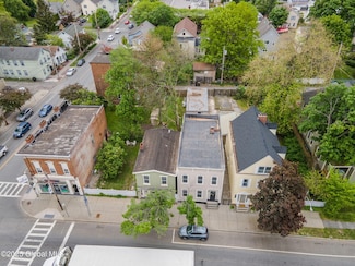 462 2nd Ave, Troy, NY 12182