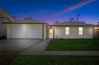432 Westmeade Dr, Gretna, LA 70056