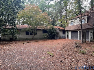 292 Twin Cove Ln, Heathsville, VA 22473