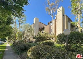 8701 Falmouth Ave Unit 102, Playa Del Rey, CA 90293