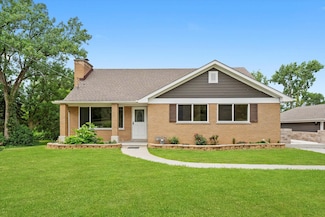 21122 S Hillside Rd, Frankfort, IL 60423