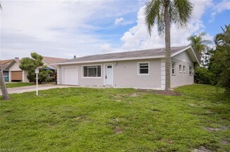 67 9th St, Bonita Springs, FL 34134