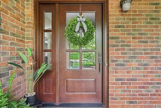 499 Wickham Way, Columbus, OH 43230