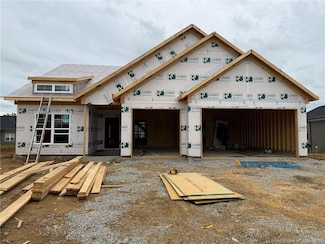 3068 Bridlewood Ln Unit 234, New Albany, IN 47150