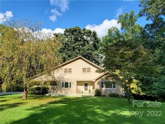 1244 Query Rd, Hiddenite, NC 28636