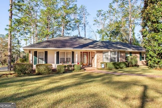 1601 Danora Dr, Waycross, GA 31501