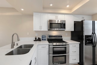2410 W Orangethorpe Ave Unit 5, Fullerton, CA 92833