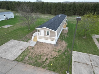 20803 Grandville Rd Unit 213, Big Rapids, MI 49307