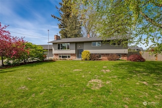 8803 Northwood Rd, Lynden, WA 98264