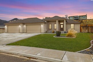 4707 Bermuda Dunes Dr, Pasco, WA 99301