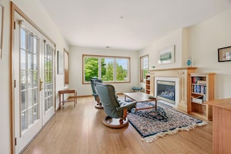 951 Golden Aspen Place, Ashland, OR 97520