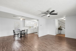 417 Brookdale Dr, League City, TX 77573